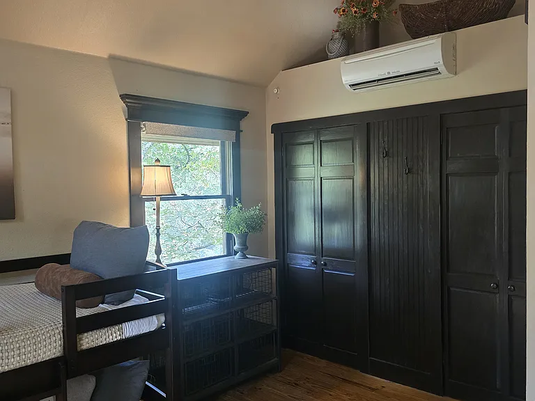 10 Vine St — Photo 25