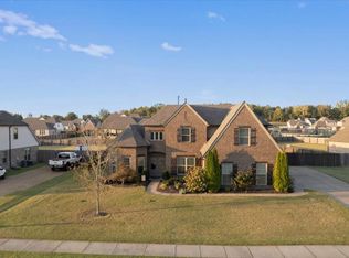 7120 Hawks Crossing Dr, Olive Branch, MS 38654