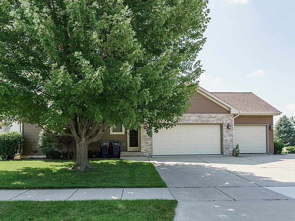 4th image of 4138 Huntinghorne Dr
