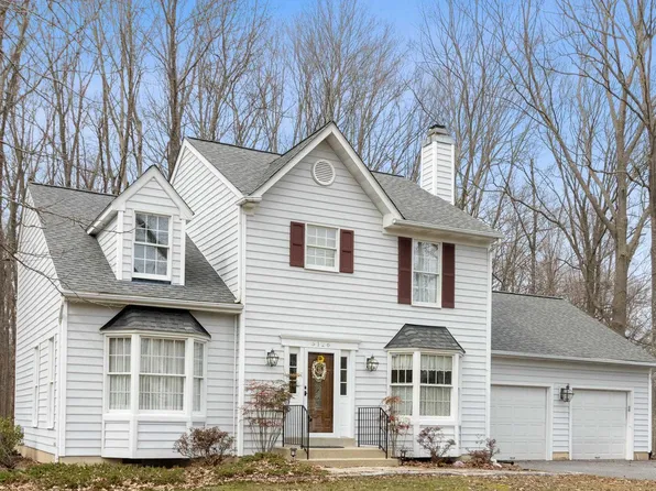 5126 Marx Dr, West River, MD 20778