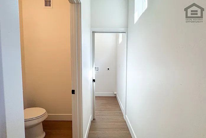 185 Sugarloaf St #1 — Photo 14