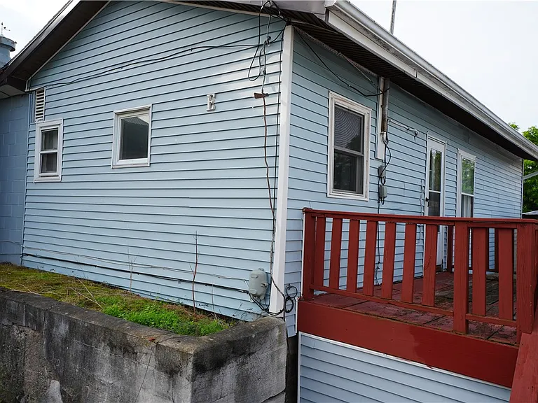 4395 Nine Mile Point Rd #E — Photo 1