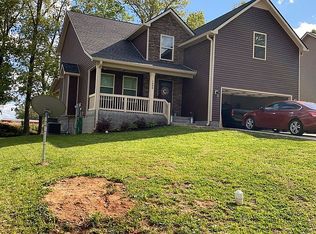 1488 Trainer Rd, Clarksville, TN 37042