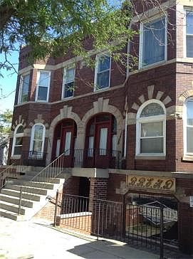 1st image of 10509 S Ewing Ave