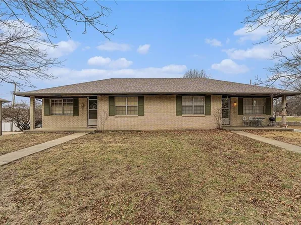 7120-7122 N Park Ave, Kansas City, MO 64118