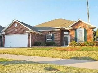 8305 NW 77th St, Oklahoma City, OK 73132