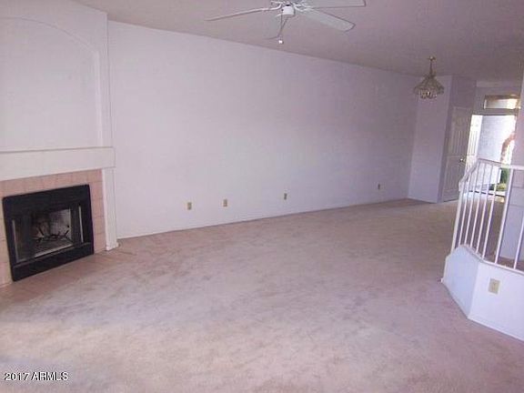4th image of 500 N Roosevelt Ave Unit 22