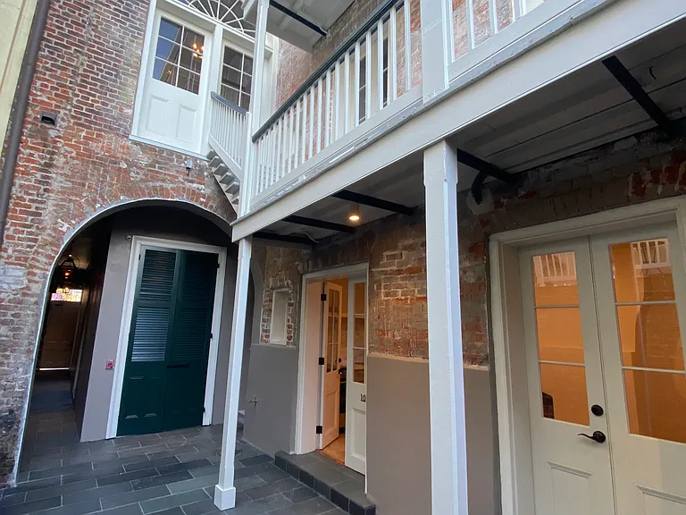 937 Dumaine St #202 — Photo 4