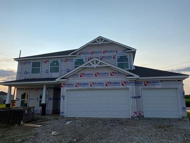2nd image of 916 Belgium Blvd