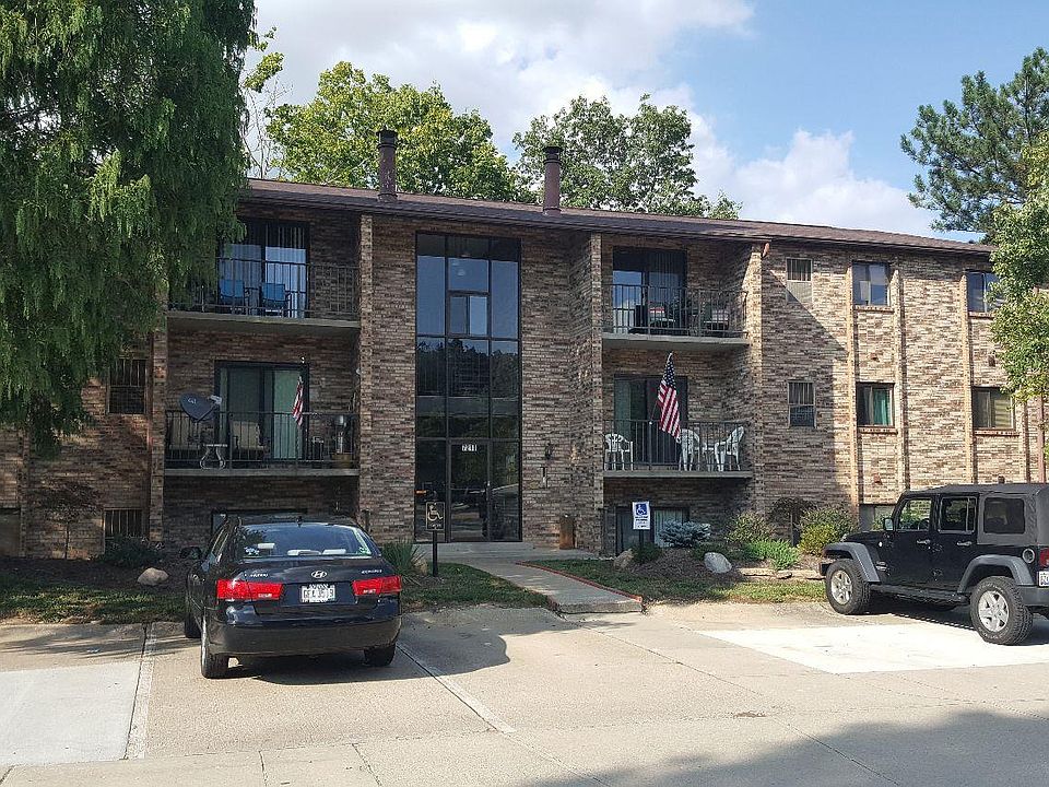 1st image of 7210 Creekview Dr APT 12