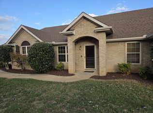 4200 Free Ferry Ln, Fort Smith, AR 72903