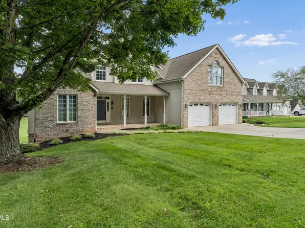 233 Brown Cir, Blountville, TN 37617