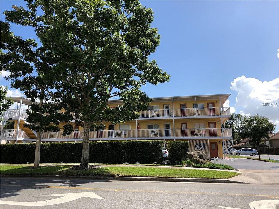 1st image of 320 Lakeview St APT 202