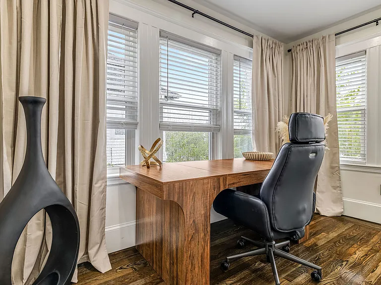 Dedicated Private Home Office