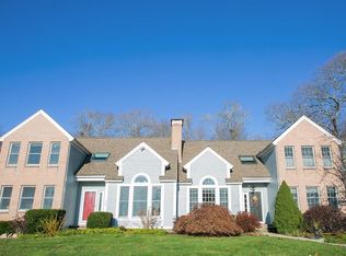 166 Old Oaken Bucket Rd #166, Scituate, MA 02066