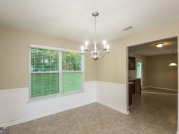 5th image of 4153 Alveston Dr