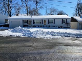 25 Lawrence Rd, North Providence, RI 02911