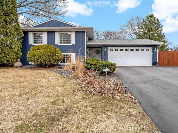 4048 Cinnabar Dr, Eagan, MN 55122