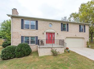 203 Cawood Ct, Richmond, KY 40475