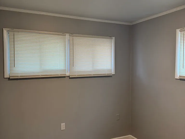 114 S Meadow Dr — Photo 11