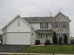 3411 Grass Lake Dr, Joliet, IL 60435