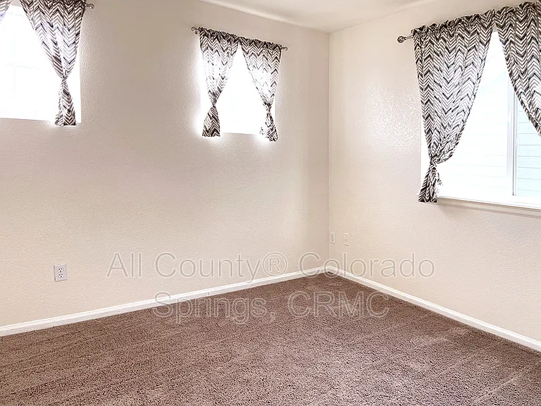 8355 Cedar Chase Dr — Photo 20