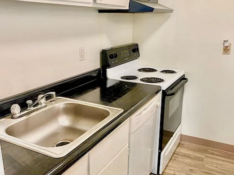 University Park Apartments — Photo 37