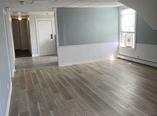 1 Walcott St #PENTHOUSE, Pawtucket, RI 02860