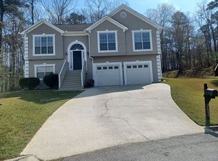 2600 Watercrest Ct, Ellenwood, GA 30294