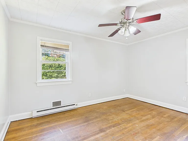 8282 N Mayfield Ln — Photo 12