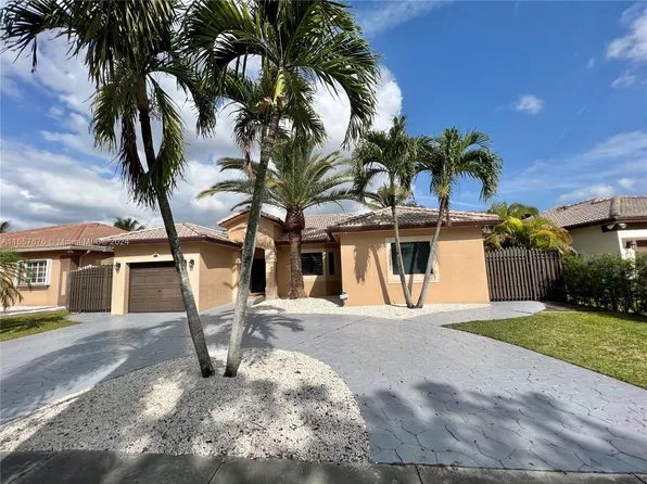 16711 NW 89th Pl, Miami Lakes, FL 33018