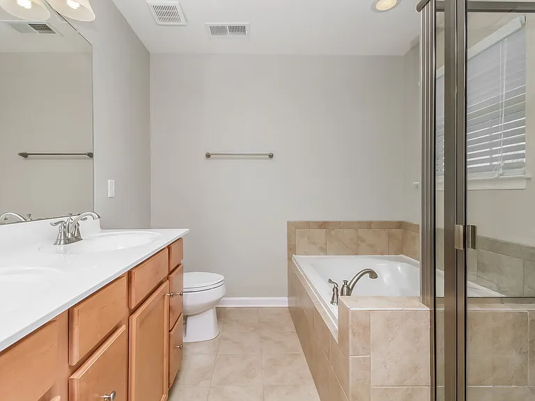 2707 Candlewick Ct — Photo 16
