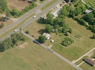 8236 Hughes Rd, Mechanicsville, VA 23111