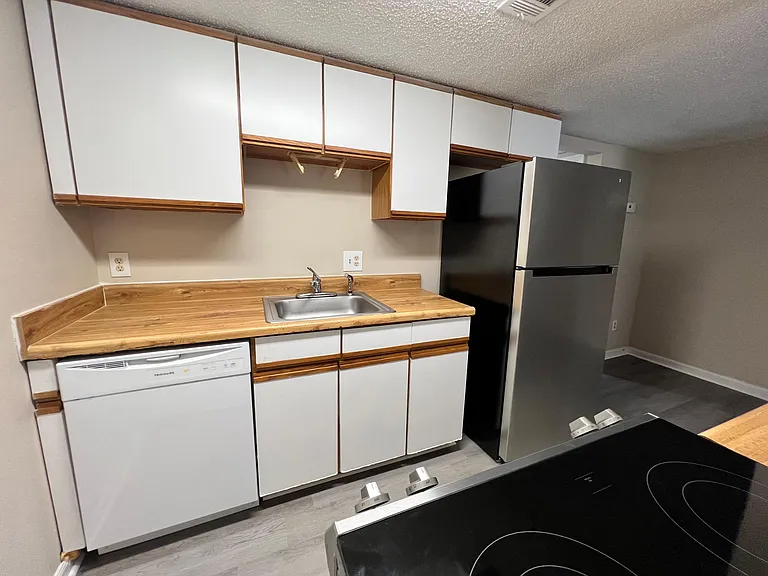 2429 Talco Hills Dr #2429B — Photo 6