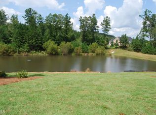 119 Rivers Edge Dr, Forsyth, GA 31029