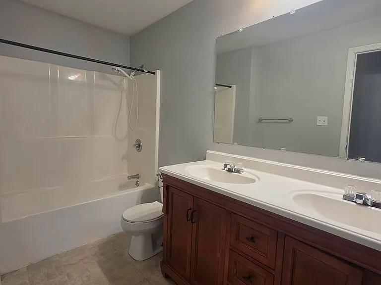 906 Whitetail Ct — Photo 14
