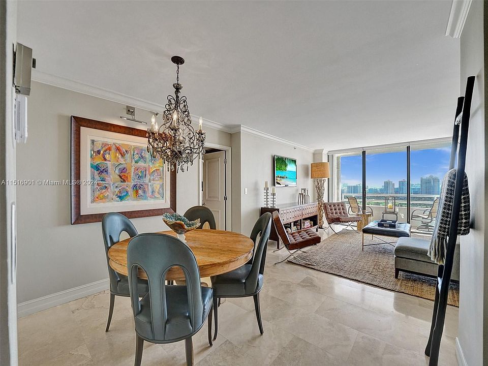 1st image of 20225 NE 34th Ct APT 2017