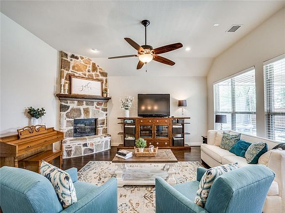 4th image of 1531 Silent Brook Ct