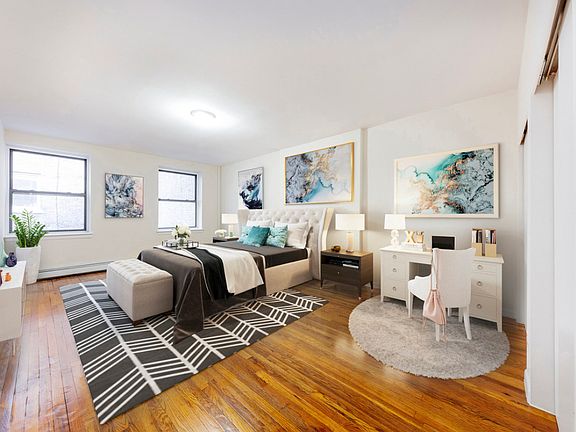 2nd image of 120 W 25th St Frnt 3