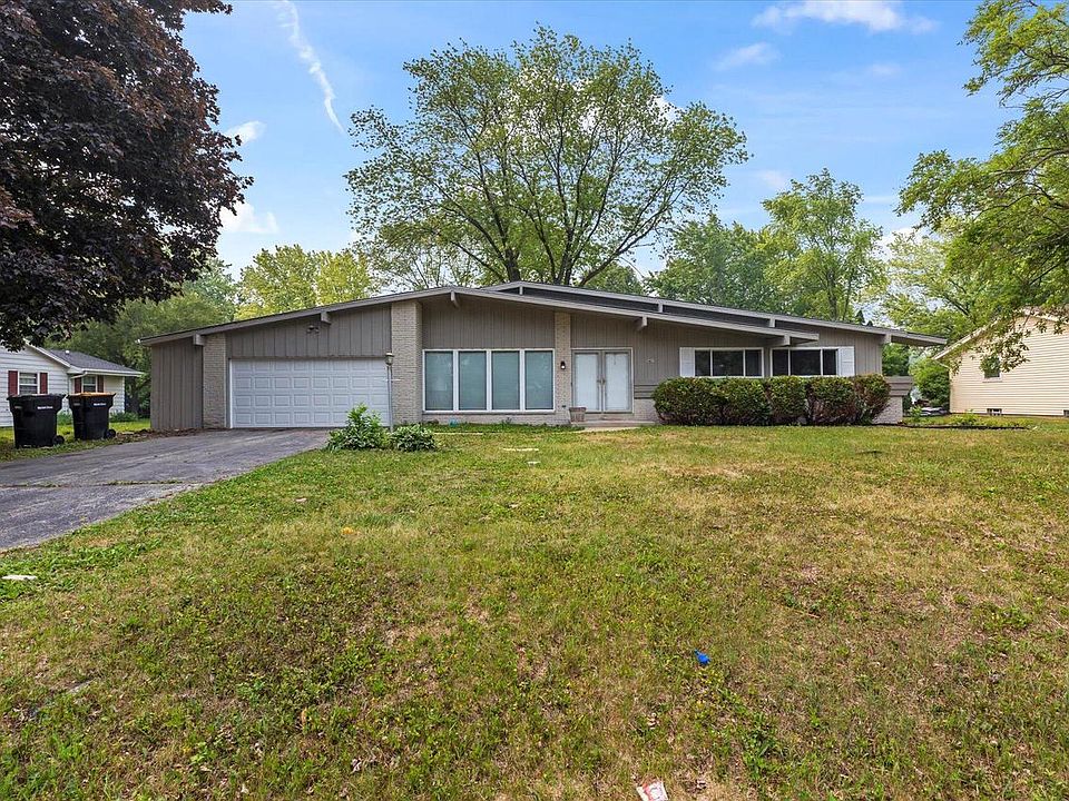 1st image of 5427 West Radcliffe DRIVE
