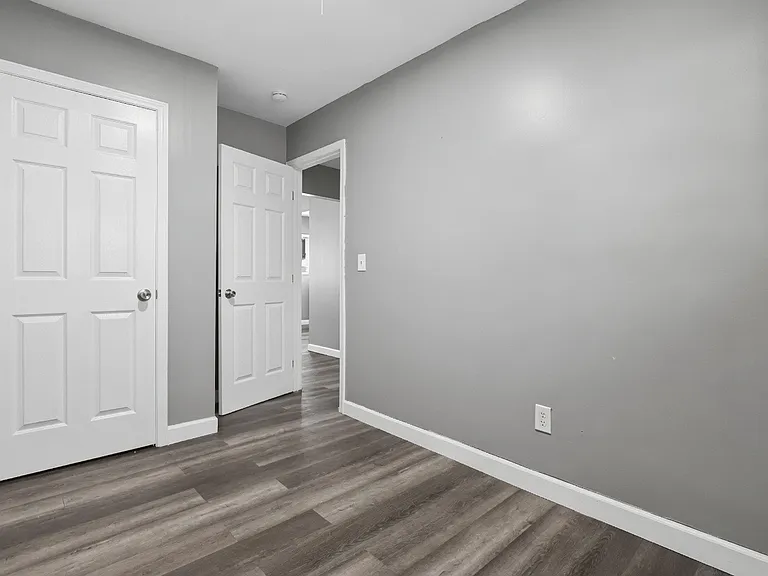 382 S Hague Ave #MAIN — Photo 5