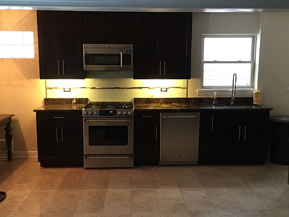 4th image of 2822 Wenonah Ave