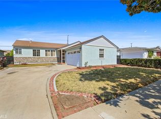 11723 Chanera Ave, Hawthorne, CA 90250