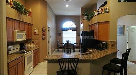 4th image of 11725 Grove Arcade Dr
