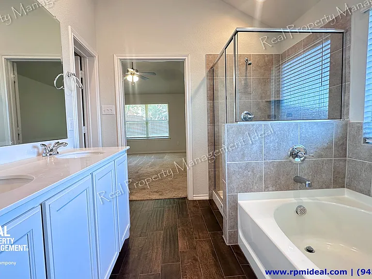 3977 Winding Hollow Dr — Photo 16