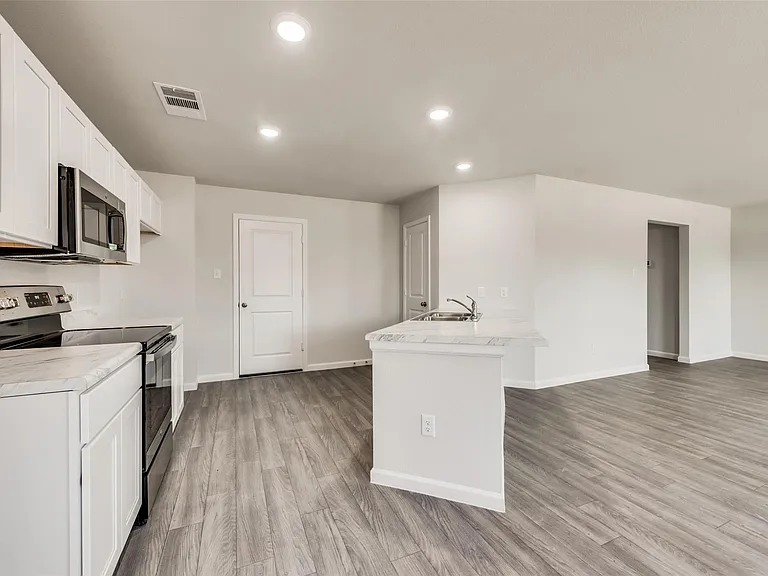 7209 Tin Star Dr — Photo 8
