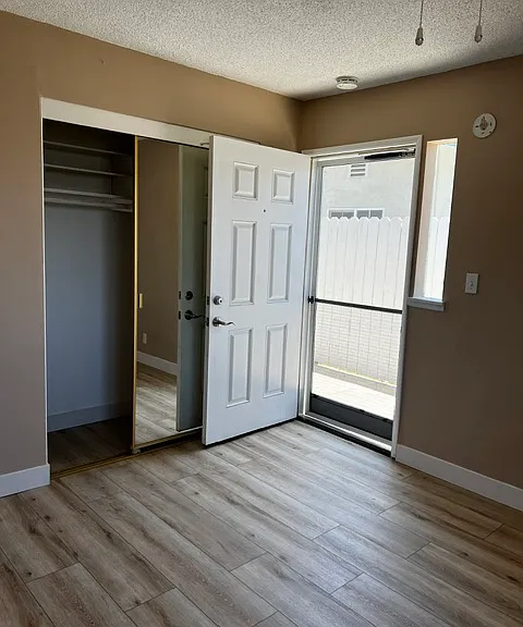 1819 S Bayless St #A — Photo 3