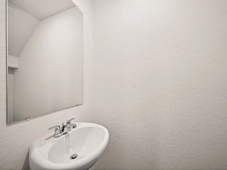 1616 House Finch Dr — Photo 20