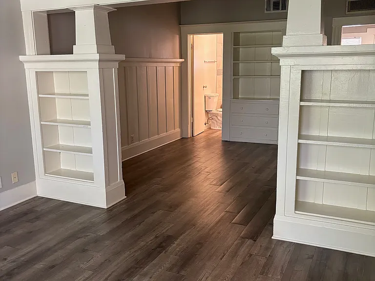 728 E St #302 — Photo 1