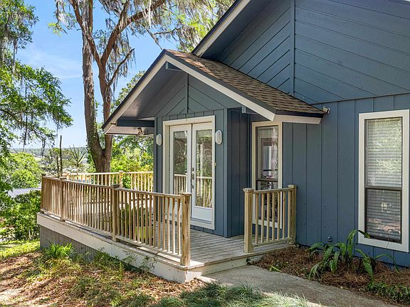 5th image of 4117 Alpine Way